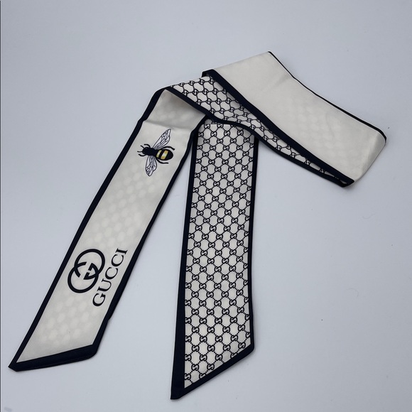 Gucci Bee  Black and White Patterned Twilly - Picture 1 of 5